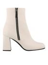 GIUSEPPE ZANOTTI GIUSEPPE ZANOTTI SVEVA ANKLE BOOTS IN WHITE