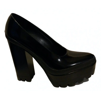 Pre-owned Mulberry Black Patent Leather Heels