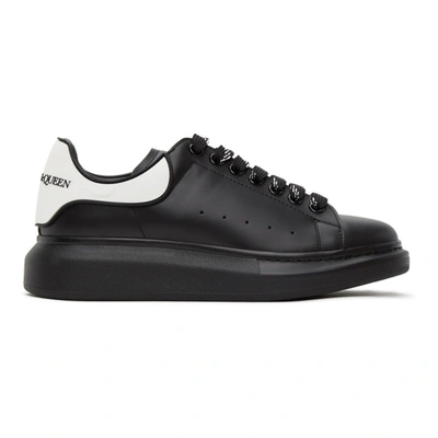 Alexander Mcqueen Exaggerated-sole Rubber-trimmed Leather Sneakers In Black