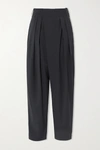 LOW CLASSIC PLEATED WOVEN TAPERED PANTS