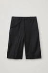 COS RECYCLED WOOL MIX OVERSIZED PLEATED SHORTS,0922153002005