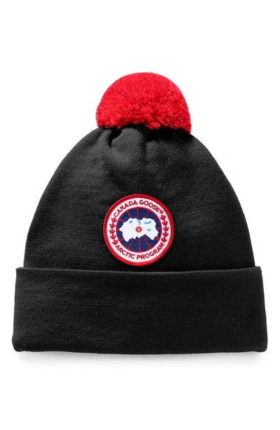 Canada Goose Arctic Disc Pom-pom Wool Beanie 2-7 Years In Black - Noir