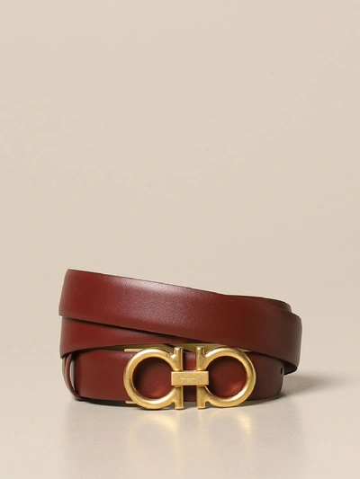 Ferragamo Gancini Belt In Reversible Leather In Burgundy