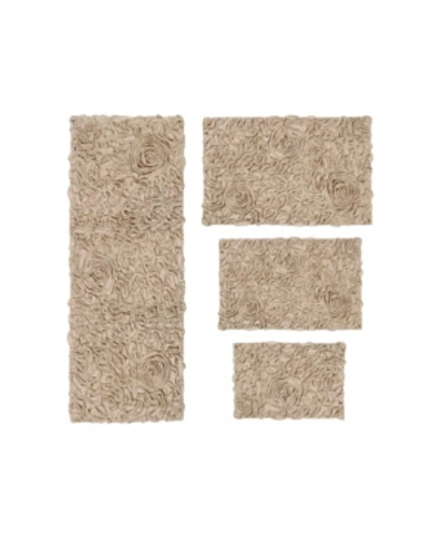 Home Weavers Bellflower Bath Rug 4 Pc Bedding In Linen