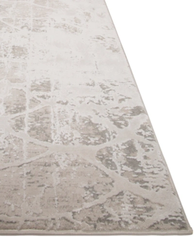 Km Home Alloy 2' 6" X 8' Runner Area Rug In Ivory