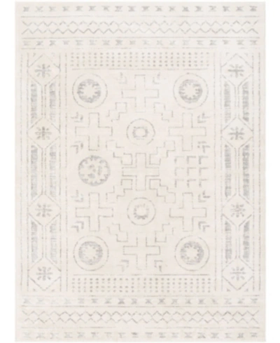 Abbie & Allie Rugs Roma Rom-2332 5'3" X 7'1" Area Rug In White