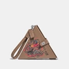 COACH COACH X JEAN-MICHEL BASQUIAT TRIANGLE BAG 24,7039 0IPTV