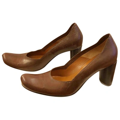 Pre-owned Costume National Leather Heels In Brown