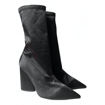 Pre-owned Yeezy Black Cloth Ankle Boots