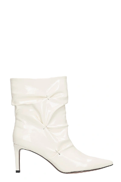 Bibi Lou High Heels Ankle Boots In White Patent Leather