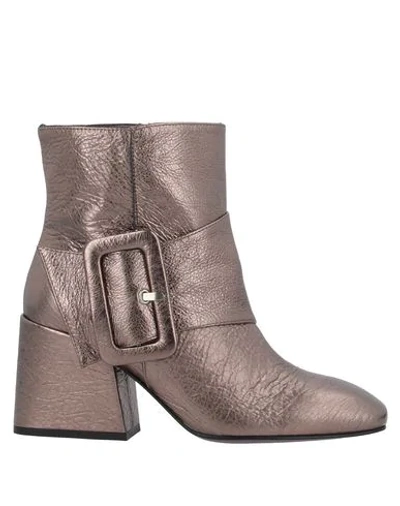 Ras Ankle Boots In Bronze