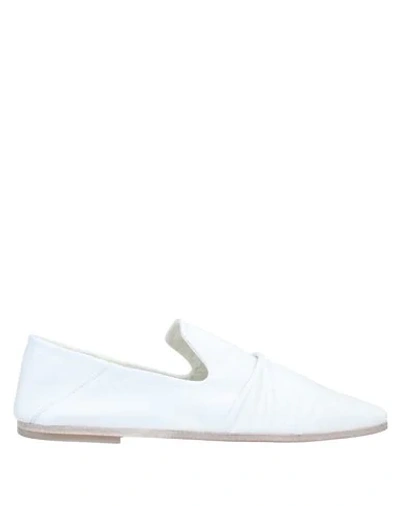 Alysi Loafers In White