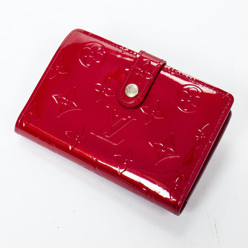 Pre-Owned Louis Vuitton Red Patent Leather Wallet | ModeSens