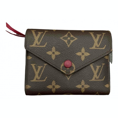 Pre-Owned Louis Vuitton Victorine Brown Cloth Wallet | ModeSens