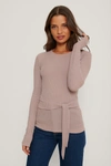 NA-KD REBORN BELTED LONG SLEEVE TOP