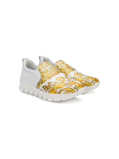 Young Versace Kids' Baroque-print Slip-on Trainers In White