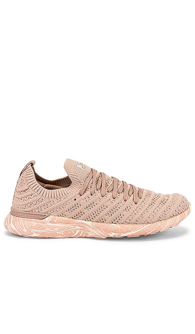 Apl Athletic Propulsion Labs Techloom Wave 运动鞋 – Rose Dust & Nude & Marble In Pink
