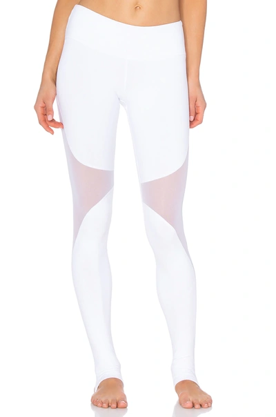 Alo Yoga High-waist Coast Capri Pants In White