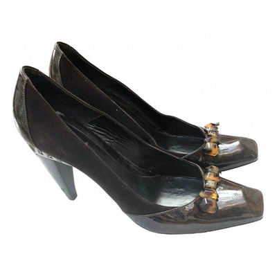 Pre-owned Fendi Leather Heels In Brown