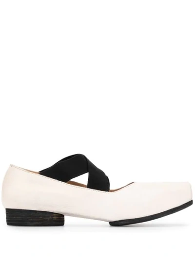 Uma Wang Cross-over Strap Ballerina Shoes In Uw109 Off White/black