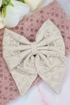 ALICE & BLAIR LILIANE LEATHER PEARL HAIR BOW - CREAM,4556716605497