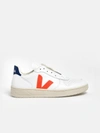 Veja Sneakers V-10 Logo Fluo Bianch In White