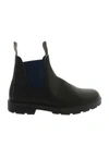 BLUNDSTONE CHELSEA BOOTS IN BLACK