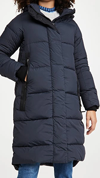 Canada Goose Byward Quilted Down Parka In Navy