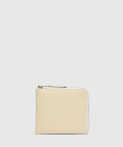 Comme Des Garçons Sa3100 Classic Leather Zip Wallet In Off-white