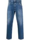 CLOSED STRAIGHT LEG JEANS