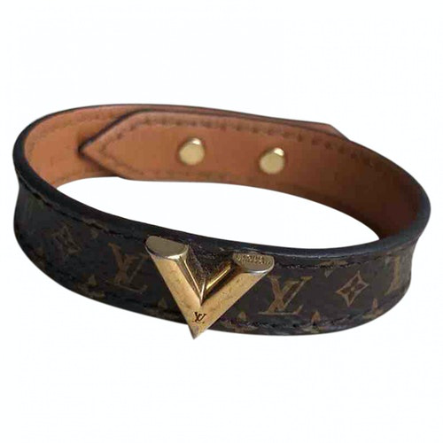 Pre-Owned Louis Vuitton Essential V Brown Leather Bracelet | ModeSens