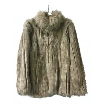 Pre-owned Topshop Faux Fur Short Waistcoat In Beige
