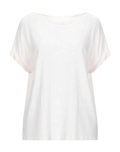 Juvia T-shirts In Light Pink