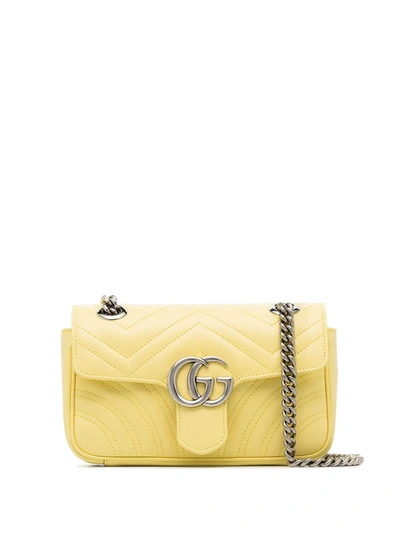 Gucci Gg Marmont 绗缝小号单肩包 In Yellow
