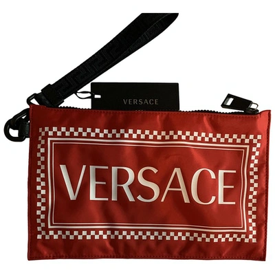 Pre-owned Versace Red Cloth Clutch Bag