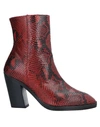 Stuart Weitzman Ankle Boots In Red