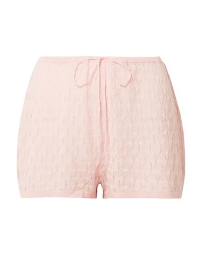 Skin Shorts & Bermuda Shorts In Light Pink