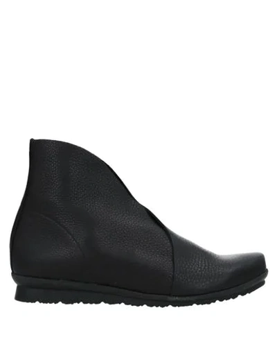 Arche Ankle Boots In Black