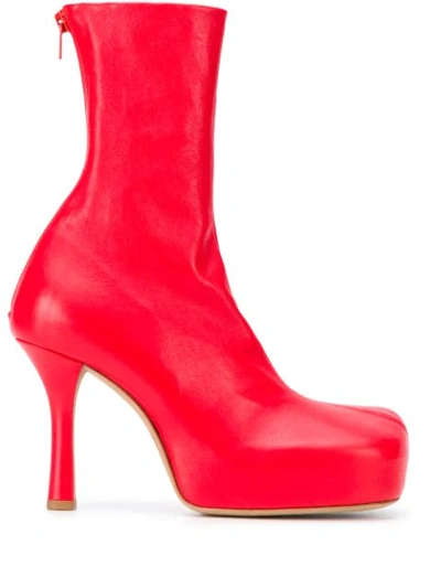 Bottega Veneta Leather Platform Ankle Boots In Red
