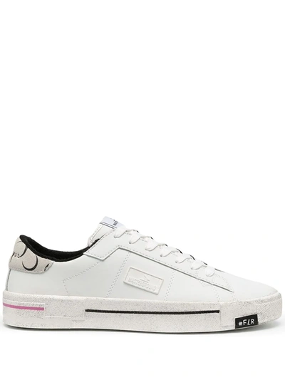 Moa Master Of Arts Sneakers Mit Print In White