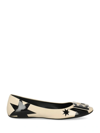 Pre-owned Roger Vivier Shoe In Beige, Black