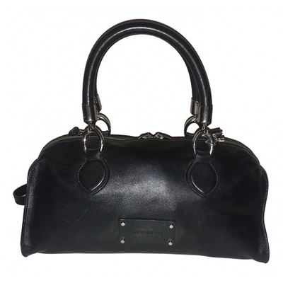 Pre-owned Coccinelle Leather Handbag In Black