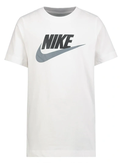 Nike Kids In White