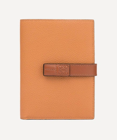 Loewe Medium Vertical Grained-leather Wallet In Light Caramel/pecan