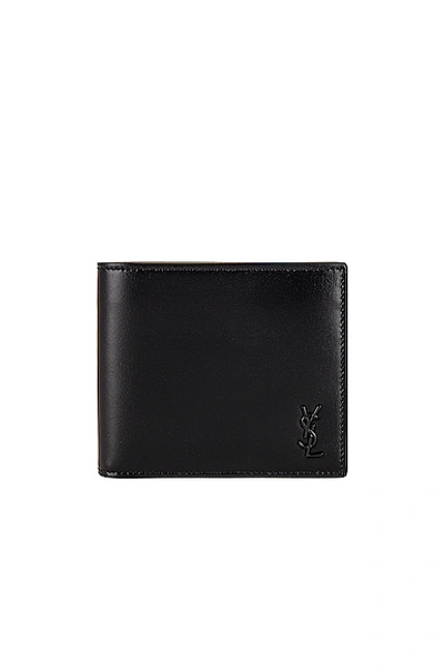 Saint Laurent Ysl Credit Card Holder In Black