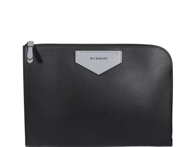 Givenchy Leather Clutch In Black