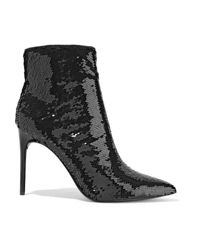 Alice And Olivia Ankle Boots In Black