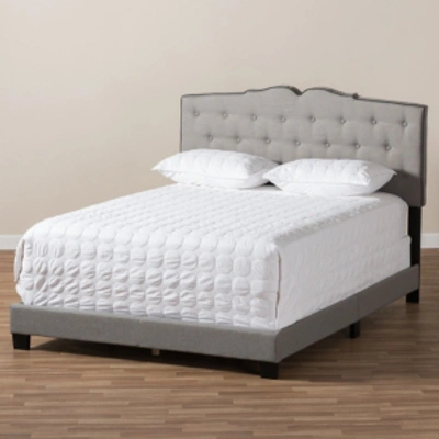 Furniture Vivienne Queen Bed