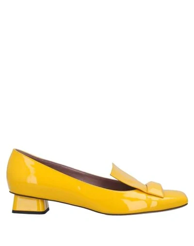 Rayne Loafers In Yellow