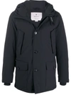 Woolrich Off-centre Buttoned Coat In Black